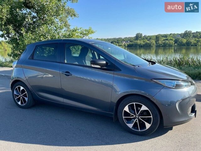 Сірий Рено Зое, об'ємом двигуна 0 л та пробігом 159 тис. км за 9600 $, фото 1 на Automoto.ua