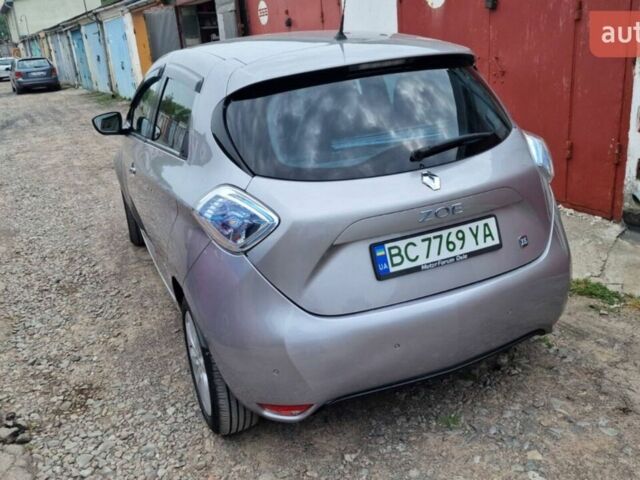 Сірий Рено Зое, об'ємом двигуна 0 л та пробігом 83 тис. км за 7900 $, фото 1 на Automoto.ua