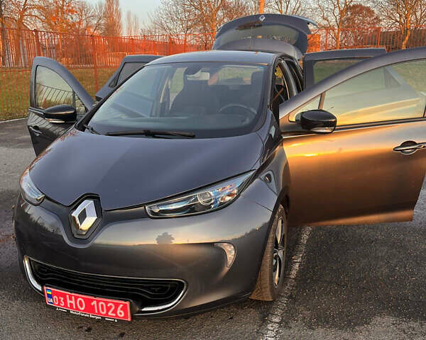 Сірий Рено Зое, об'ємом двигуна 0 л та пробігом 96 тис. км за 9200 $, фото 1 на Automoto.ua