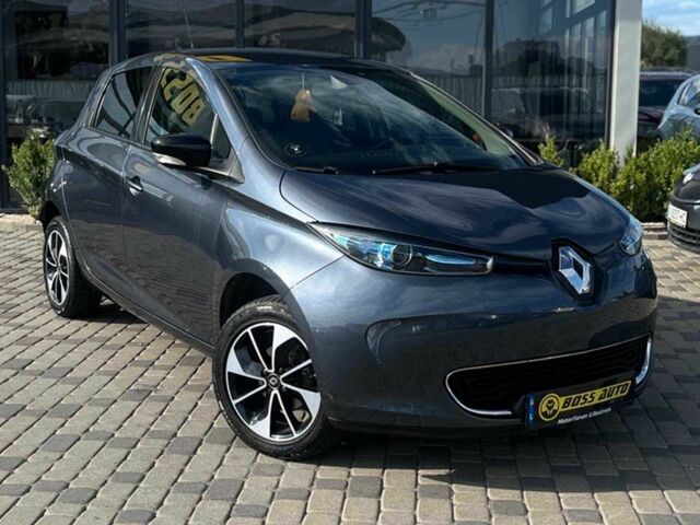 Серый Рено Зое, объемом двигателя 0 л и пробегом 48 тыс. км за 11500 $, фото 1 на Automoto.ua