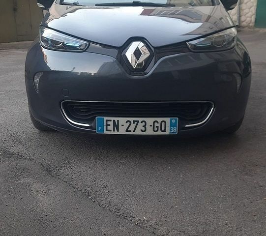 Сірий Рено Зое, об'ємом двигуна 0 л та пробігом 142 тис. км за 10700 $, фото 1 на Automoto.ua