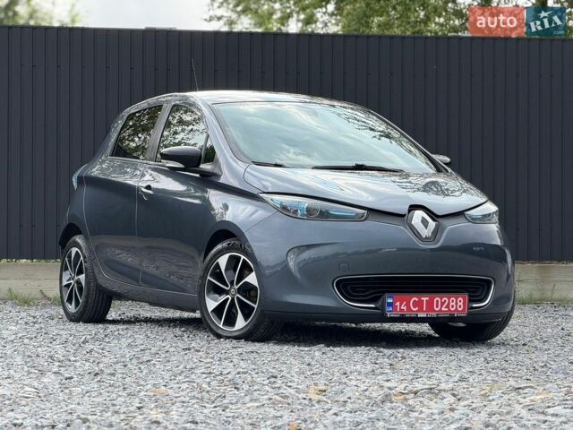 Сірий Рено Зое, об'ємом двигуна 0 л та пробігом 140 тис. км за 9990 $, фото 1 на Automoto.ua
