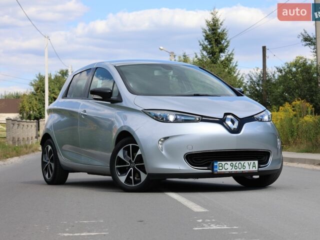 Сірий Рено Зое, об'ємом двигуна 0 л та пробігом 106 тис. км за 9800 $, фото 1 на Automoto.ua