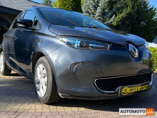 Серый Рено Зое, объемом двигателя 26 л и пробегом 78 тыс. км за 7700 $, фото 1 на Automoto.ua
