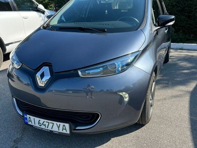 Сірий Рено Зое, об'ємом двигуна 0 л та пробігом 63 тис. км за 13500 $, фото 1 на Automoto.ua