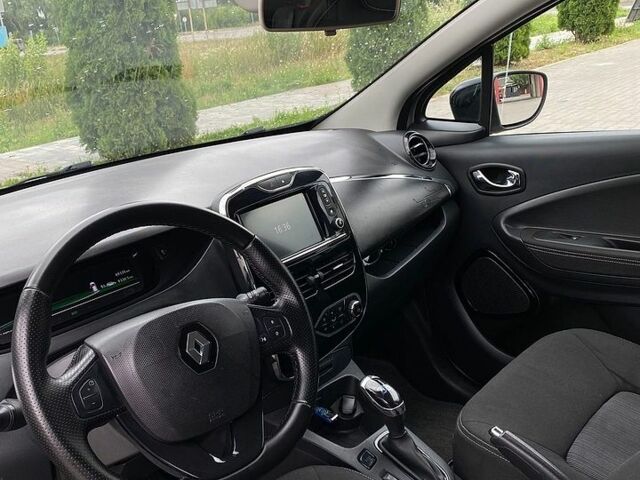 Сірий Рено Зое, об'ємом двигуна 0 л та пробігом 69 тис. км за 9950 $, фото 1 на Automoto.ua