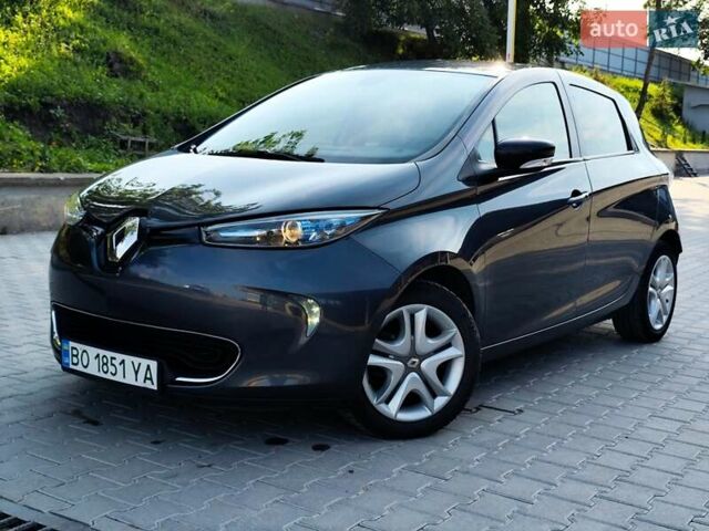 Сірий Рено Зое, об'ємом двигуна 0 л та пробігом 135 тис. км за 9800 $, фото 1 на Automoto.ua