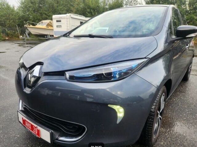 Серый Рено Зое, объемом двигателя 0 л и пробегом 82 тыс. км за 9200 $, фото 1 на Automoto.ua