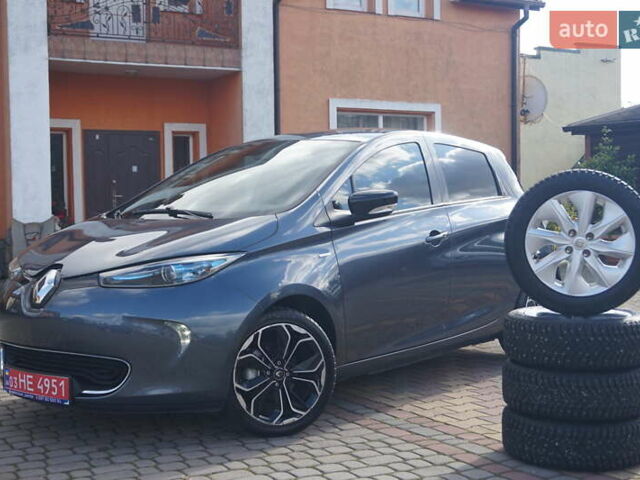Сірий Рено Зое, об'ємом двигуна 0 л та пробігом 97 тис. км за 10777 $, фото 1 на Automoto.ua