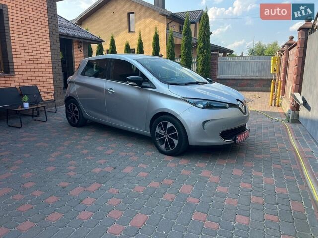 Сірий Рено Зое, об'ємом двигуна 0 л та пробігом 86 тис. км за 9650 $, фото 1 на Automoto.ua