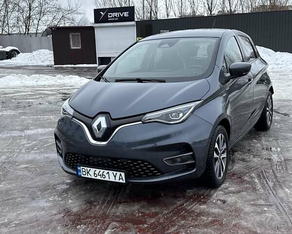 Сірий Рено Зое, об'ємом двигуна 0 л та пробігом 135 тис. км за 12900 $, фото 1 на Automoto.ua