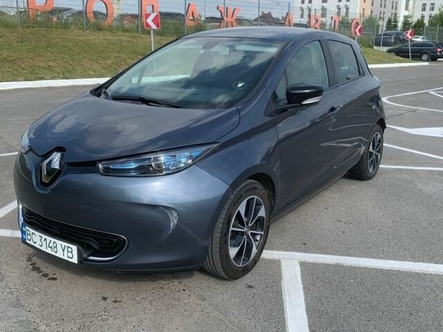 Серый Рено Зое, объемом двигателя 0 л и пробегом 65 тыс. км за 10800 $, фото 1 на Automoto.ua