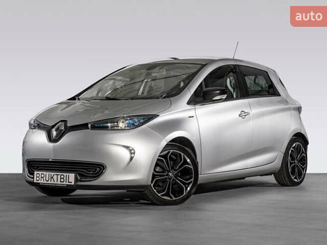 Серый Рено Зое, объемом двигателя 0 л и пробегом 95 тыс. км за 7600 $, фото 1 на Automoto.ua