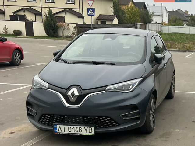 Серый Рено Зое, объемом двигателя 0 л и пробегом 129 тыс. км за 13700 $, фото 1 на Automoto.ua