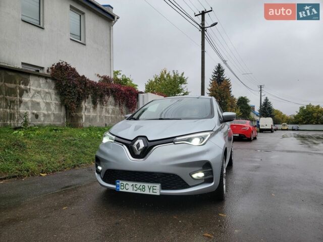 Серый Рено Зое, объемом двигателя 0 л и пробегом 89 тыс. км за 13400 $, фото 1 на Automoto.ua