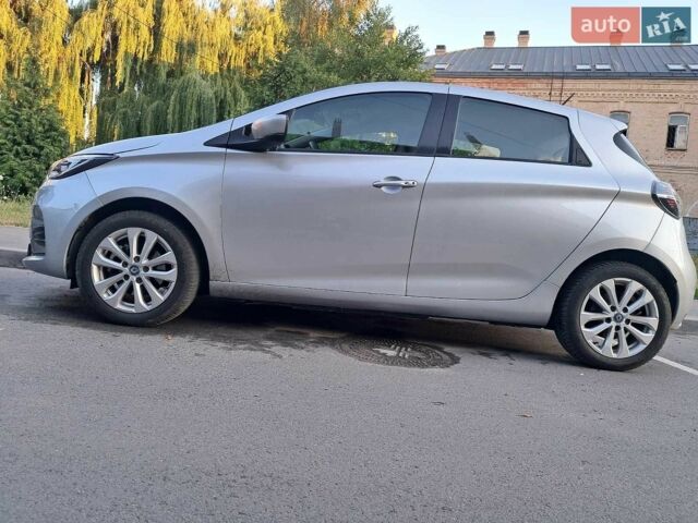 Сірий Рено Зое, об'ємом двигуна 0 л та пробігом 12 тис. км за 13000 $, фото 1 на Automoto.ua