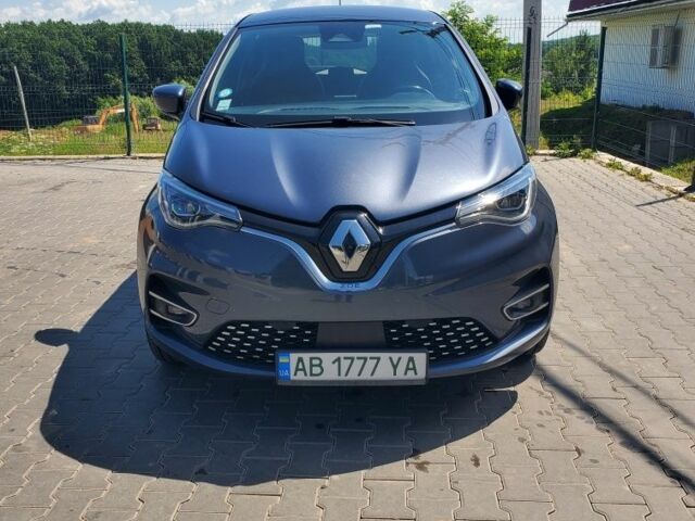 Серый Рено Зое, объемом двигателя 0 л и пробегом 66 тыс. км за 12754 $, фото 1 на Automoto.ua