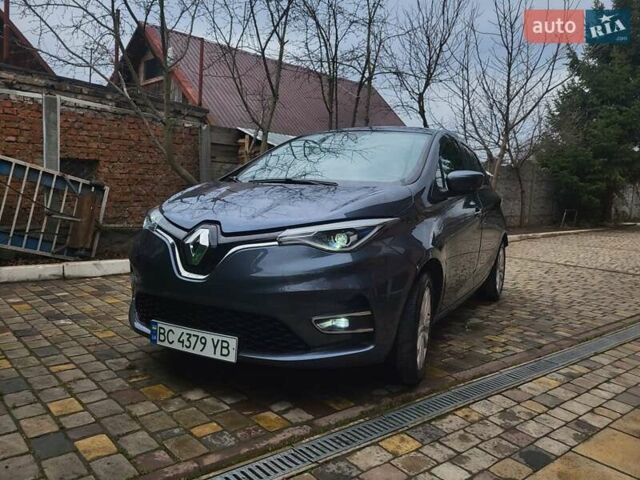 Серый Рено Зое, объемом двигателя 0 л и пробегом 37 тыс. км за 12650 $, фото 1 на Automoto.ua