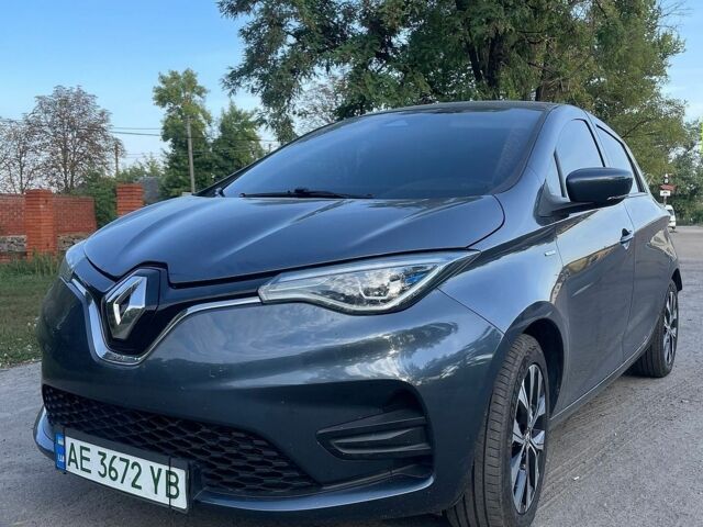 Сірий Рено Зое, об'ємом двигуна 0 л та пробігом 52 тис. км за 13999 $, фото 1 на Automoto.ua