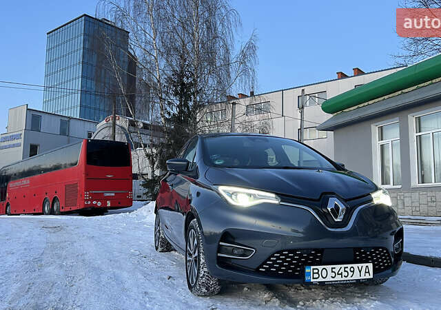 Сірий Рено Зое, об'ємом двигуна 0 л та пробігом 33 тис. км за 14000 $, фото 1 на Automoto.ua