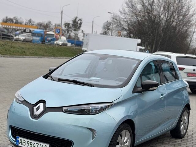 Синий Рено Зое, объемом двигателя 0 л и пробегом 118 тыс. км за 5900 $, фото 1 на Automoto.ua