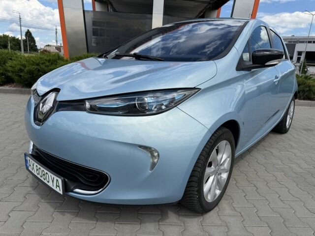 Синий Рено Зое, объемом двигателя 0 л и пробегом 129 тыс. км за 7400 $, фото 1 на Automoto.ua