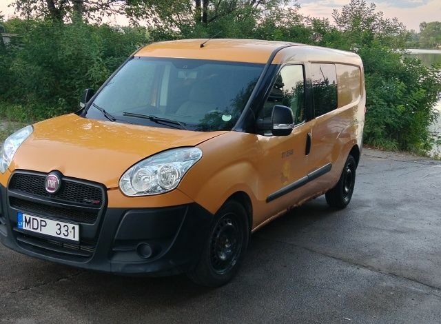 Синий Рено Зое, объемом двигателя 0 л и пробегом 112 тыс. км за 7300 $, фото 1 на Automoto.ua