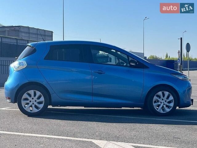 Синий Рено Зое, объемом двигателя 0 л и пробегом 140 тыс. км за 9550 $, фото 1 на Automoto.ua