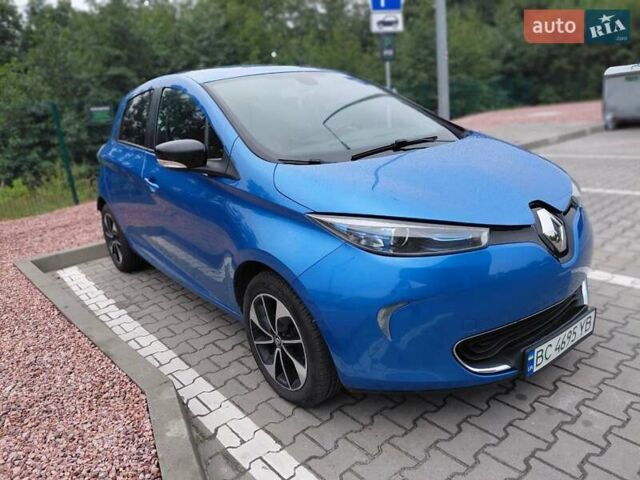 Синий Рено Зое, объемом двигателя 0 л и пробегом 132 тыс. км за 9300 $, фото 1 на Automoto.ua