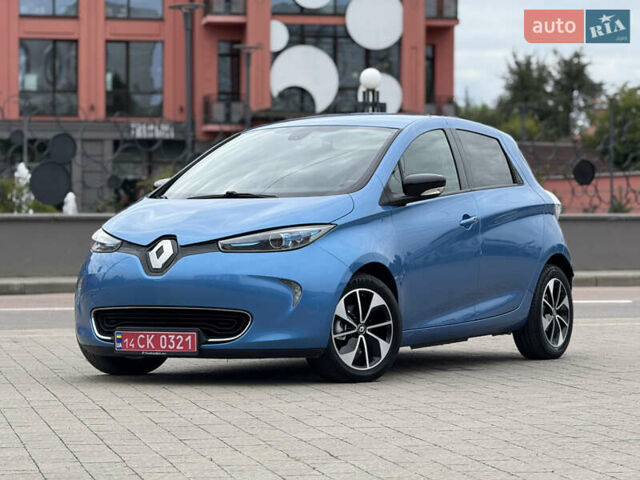 Синий Рено Зое, объемом двигателя 0 л и пробегом 99 тыс. км за 9500 $, фото 1 на Automoto.ua