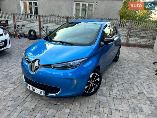 Синий Рено Зое, объемом двигателя 0 л и пробегом 191 тыс. км за 9500 $, фото 1 на Automoto.ua