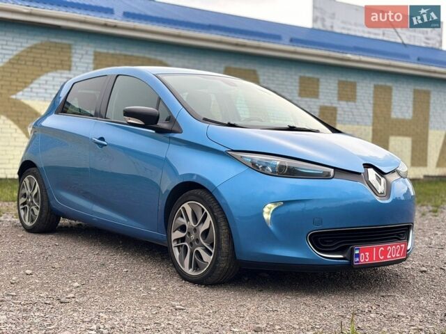 Синий Рено Зое, объемом двигателя 0 л и пробегом 148 тыс. км за 8999 $, фото 1 на Automoto.ua