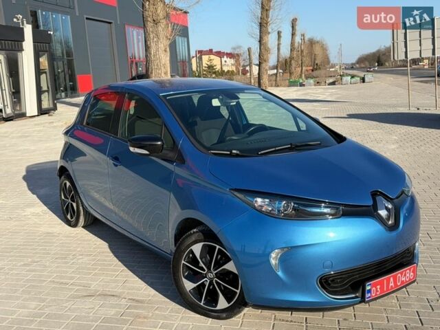 Синий Рено Зое, объемом двигателя 0 л и пробегом 110 тыс. км за 9800 $, фото 1 на Automoto.ua
