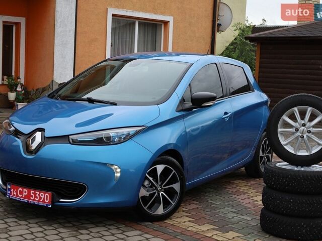 Синий Рено Зое, объемом двигателя 0 л и пробегом 176 тыс. км за 9200 $, фото 1 на Automoto.ua