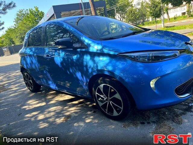 Синий Рено Зое, объемом двигателя 92 л и пробегом 134 тыс. км за 10500 $, фото 1 на Automoto.ua