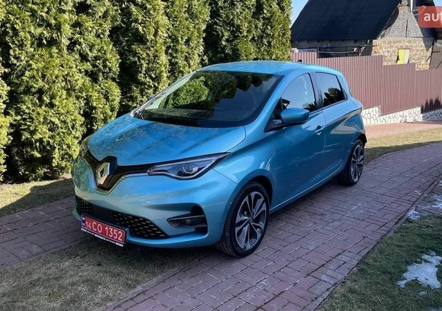 Синий Рено Зое, объемом двигателя 0 л и пробегом 144 тыс. км за 12500 $, фото 1 на Automoto.ua