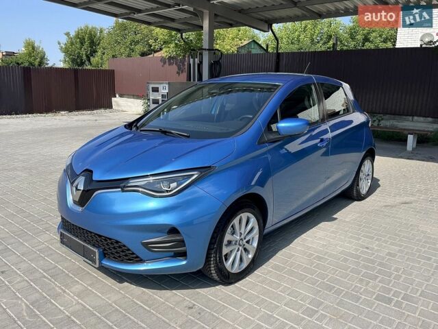Синий Рено Зое, объемом двигателя 0 л и пробегом 124 тыс. км за 12800 $, фото 1 на Automoto.ua