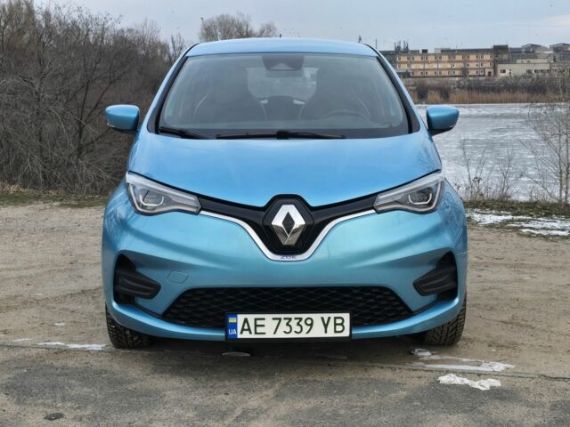 Синий Рено Зое, объемом двигателя 0 л и пробегом 54 тыс. км за 12700 $, фото 1 на Automoto.ua