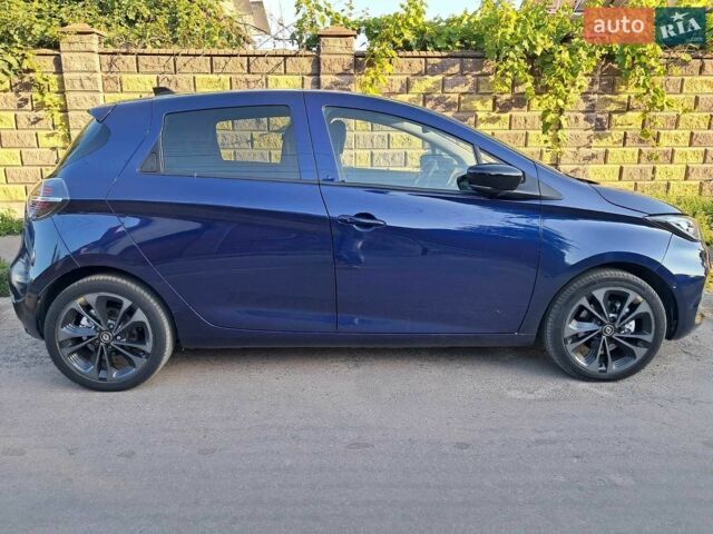 Синий Рено Зое, объемом двигателя 0 л и пробегом 22 тыс. км за 14500 $, фото 1 на Automoto.ua