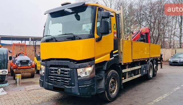 Желтый Рено C-Series, объемом двигателя 0 л и пробегом 330 тыс. км за 76441 $, фото 1 на Automoto.ua