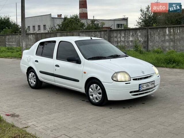 Белый Рено Clio Symbol, объемом двигателя 1.39 л и пробегом 346 тыс. км за 2050 $, фото 1 на Automoto.ua