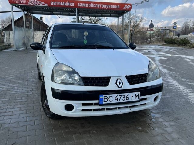 Белый Рено Clio Symbol, объемом двигателя 1.4 л и пробегом 370 тыс. км за 2200 $, фото 1 на Automoto.ua