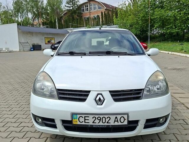 Білий Рено Clio Symbol, об'ємом двигуна 1.39 л та пробігом 109 тис. км за 3800 $, фото 1 на Automoto.ua