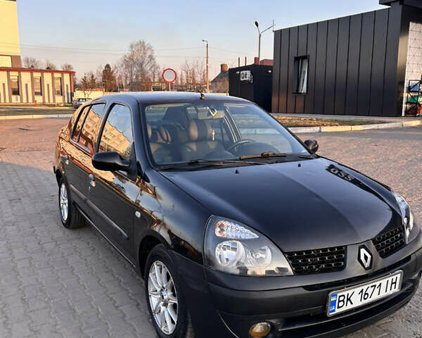 Чорний Рено Clio Symbol, об'ємом двигуна 1.4 л та пробігом 190 тис. км за 2750 $, фото 1 на Automoto.ua