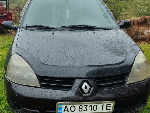 Черный Рено Clio Symbol, объемом двигателя 1.4 л и пробегом 300 тыс. км за 2700 $, фото 1 на Automoto.ua