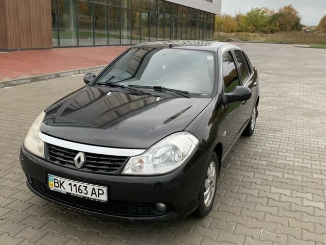 Черный Рено Clio Symbol, объемом двигателя 1.4 л и пробегом 274 тыс. км за 3500 $, фото 1 на Automoto.ua