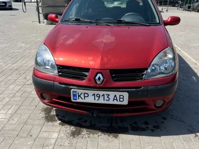 Красный Рено Clio Symbol, объемом двигателя 1.4 л и пробегом 212 тыс. км за 2100 $, фото 1 на Automoto.ua