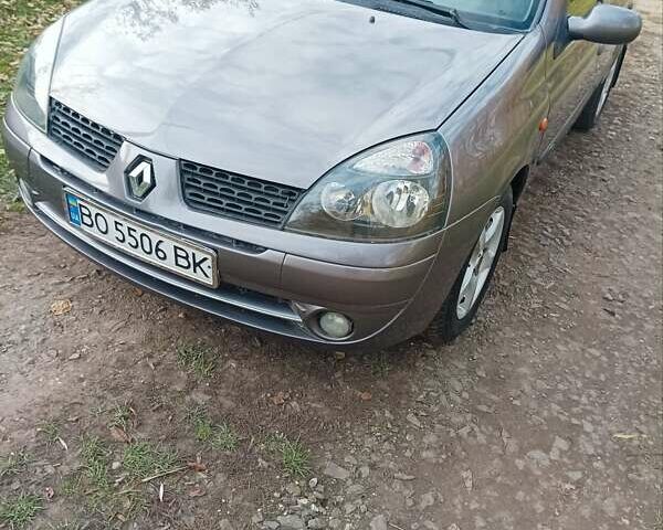 Серый Рено Clio Symbol, объемом двигателя 1.4 л и пробегом 277 тыс. км за 2799 $, фото 1 на Automoto.ua