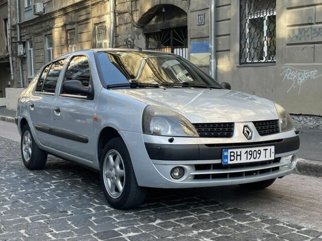 Сірий Рено Clio Symbol, об'ємом двигуна 1.4 л та пробігом 125 тис. км за 2600 $, фото 1 на Automoto.ua