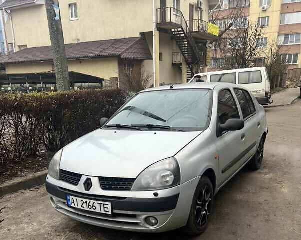Серый Рено Clio Symbol, объемом двигателя 1.4 л и пробегом 310 тыс. км за 2300 $, фото 1 на Automoto.ua